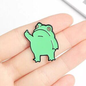 Middle Finger Frog Brooch Funny Cartoon Animal Badge Enamel Collar Lapel Pins ~